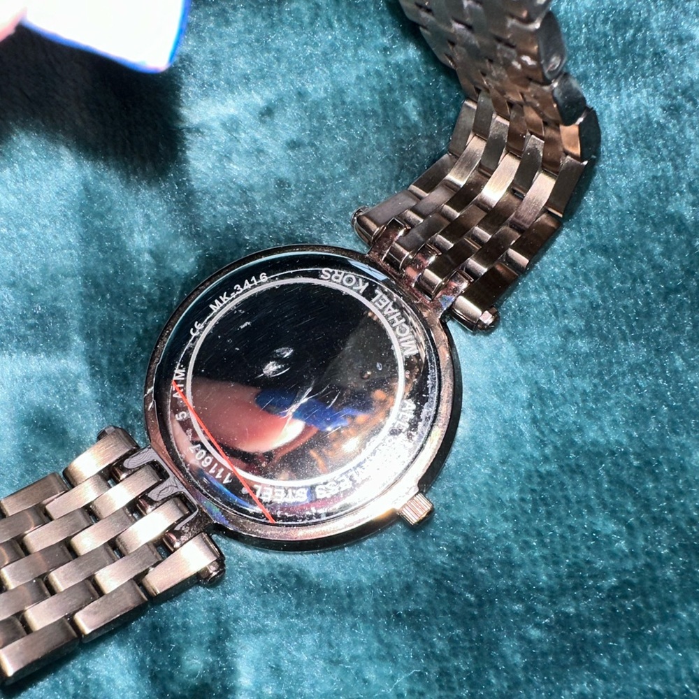Michael Kors Darci Watch View 3